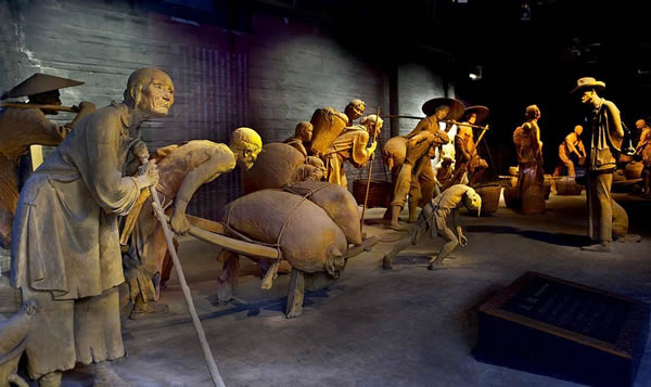 數字佃農:自媒體人借助平臺做內容營銷的風險