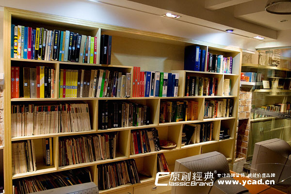 知識的海洋，遨游，才能航行的更遠。